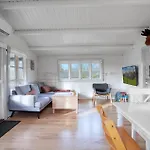Lovely In With Wifi 度假居